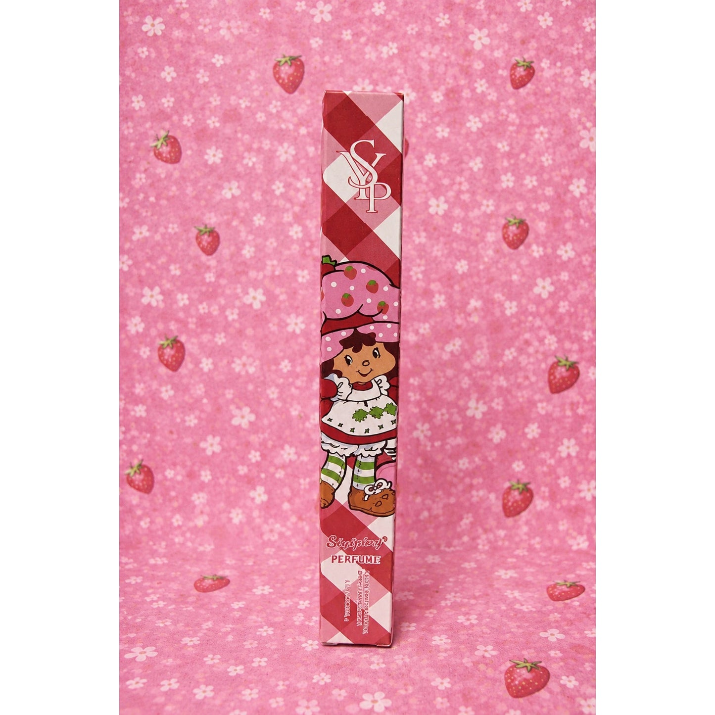 Strawberry Shortcake 8-Piece Beauty and Accessories Gift Bundle