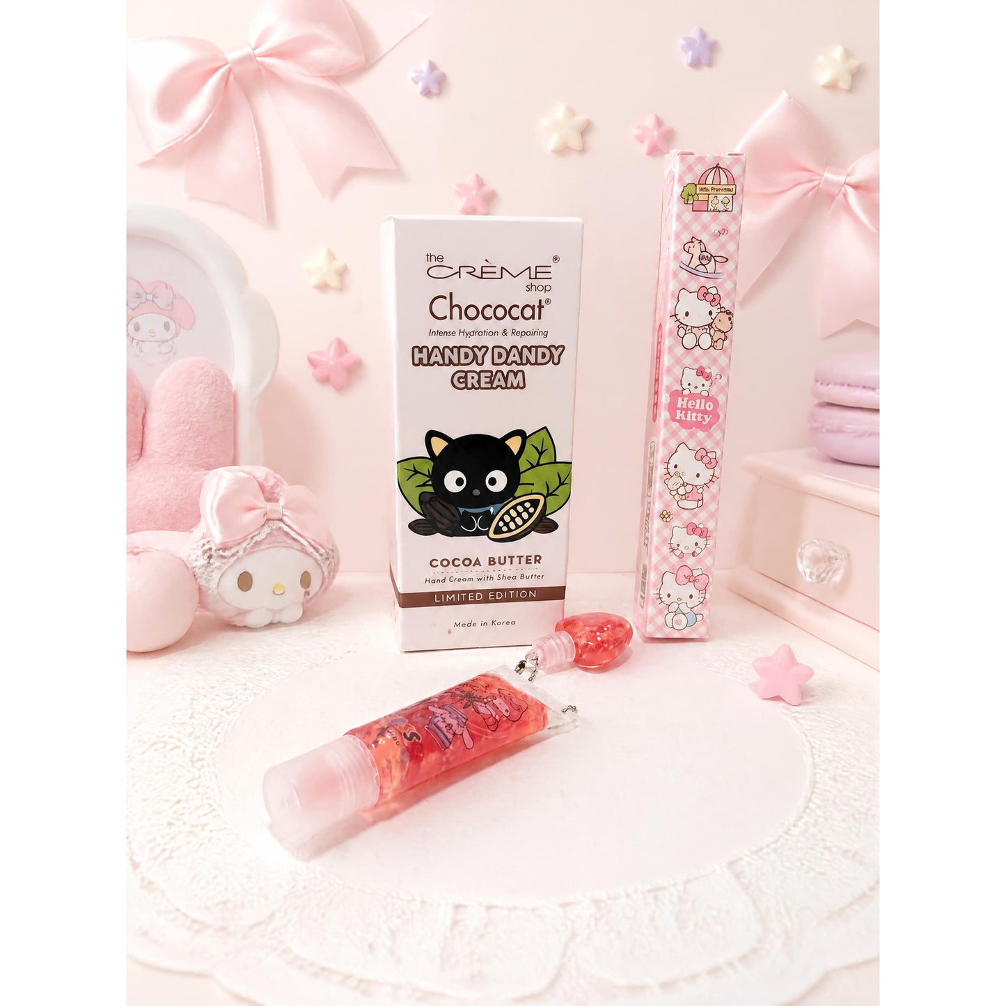 Hello Kitty & Friends Sanrio Kawaii Gift Bundle 18 Piece