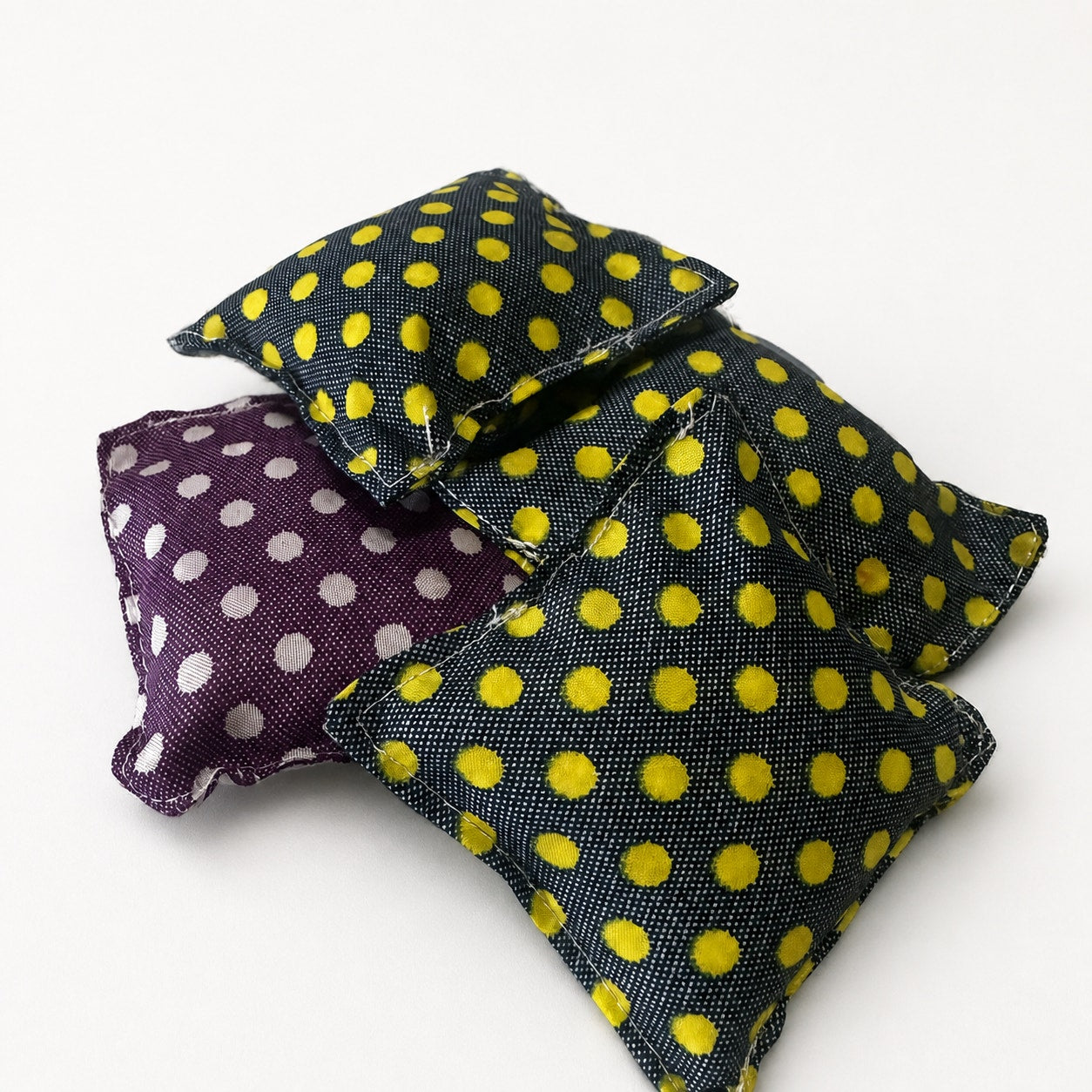 Handmade Lavender Scent Sachets Set of 4 – 3x3 Drawer & Closet Fresheners