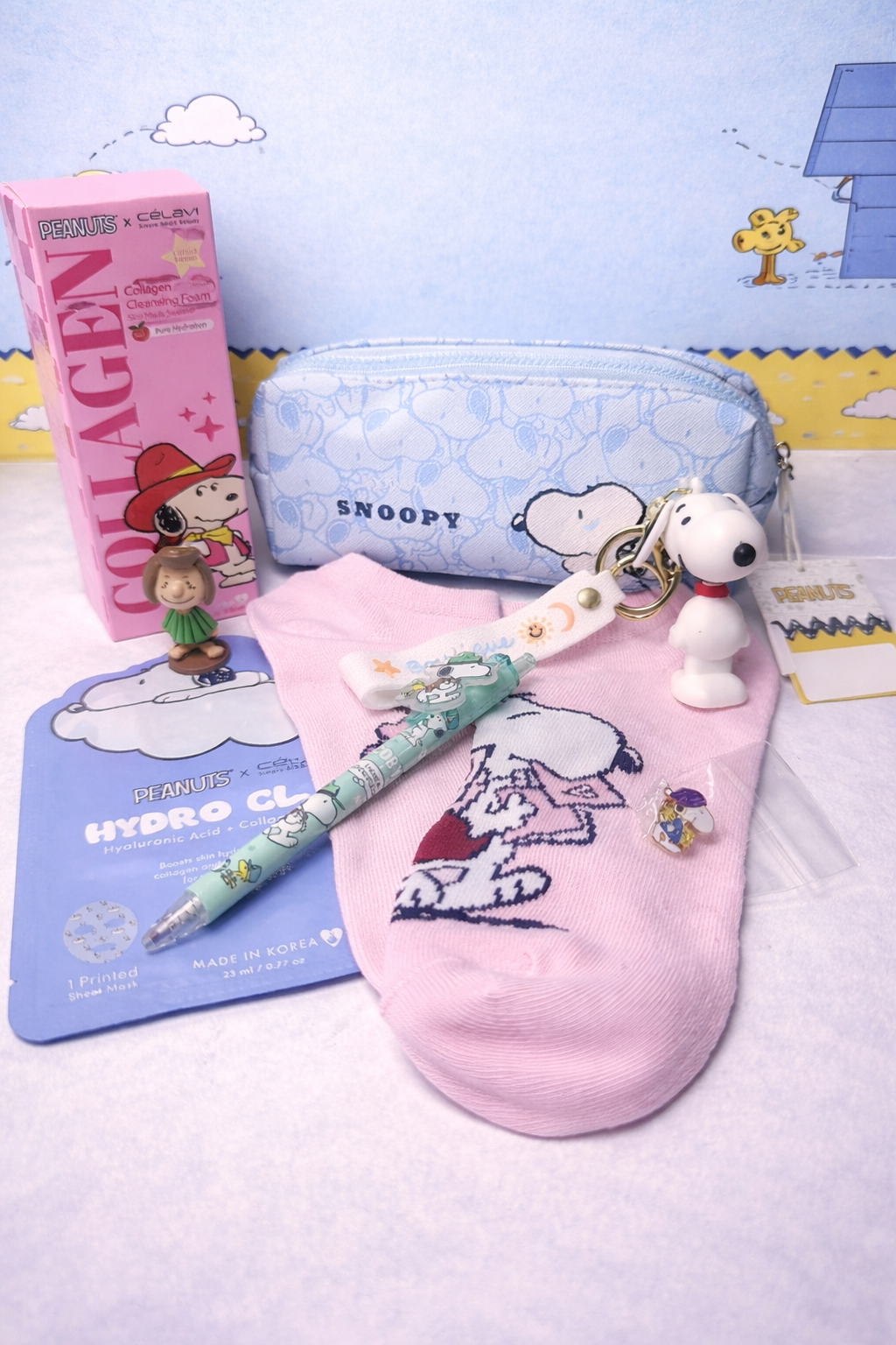Snoopy Self Care Gift Set Peanuts Bundle Célavi Skincare Miniso Pouch 8 Piece One of a Kind