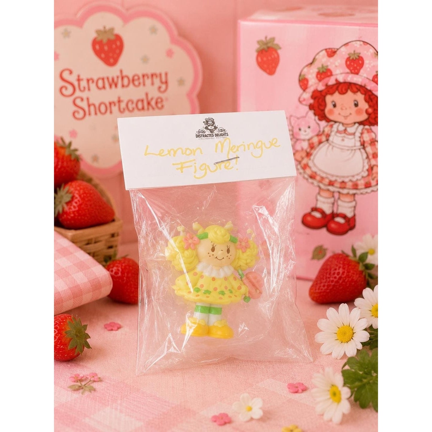 Strawberry Shortcake 9 Pc Gift Bundle Kawaii Beauty Collectibles Tote