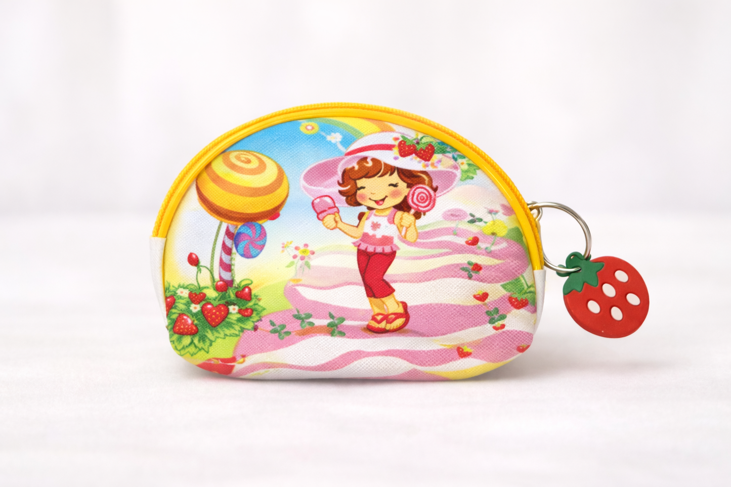 🍓 Strawberry Shortcake Coin Purse – Cute, Tiny, and Way More Useful Than It Looks