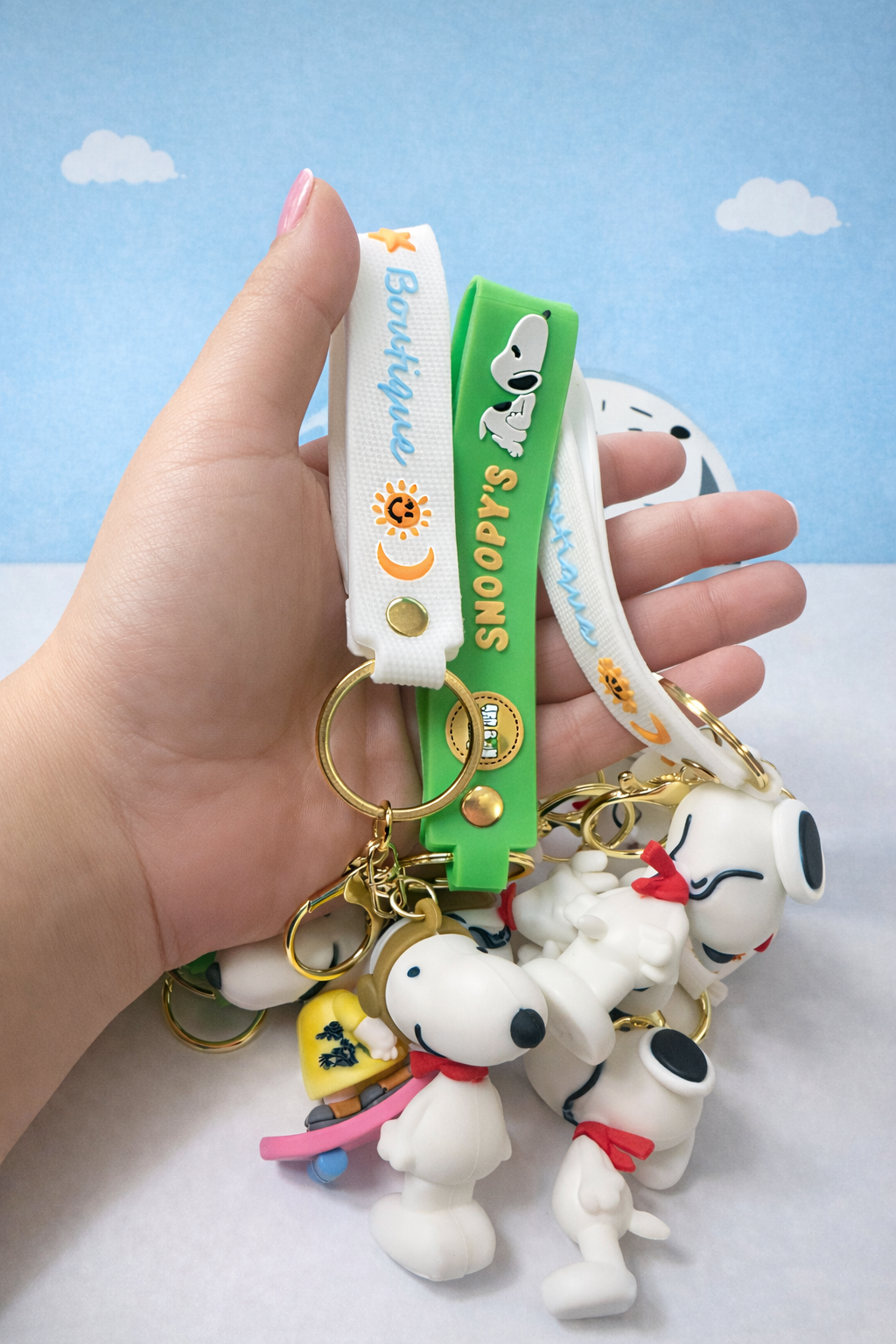 Snoopy Character Keychain – Cute Peanuts Bag Charm & Gift Accessory