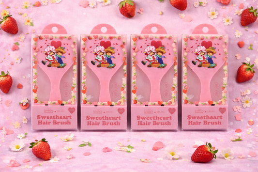 LIMITED EDITION Strawberry Shortcake Sweetheart Heart Shaped Brush